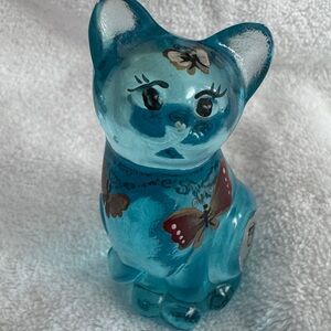 Fenton Turquoise Glass Cat with Butterfly Accents Glows